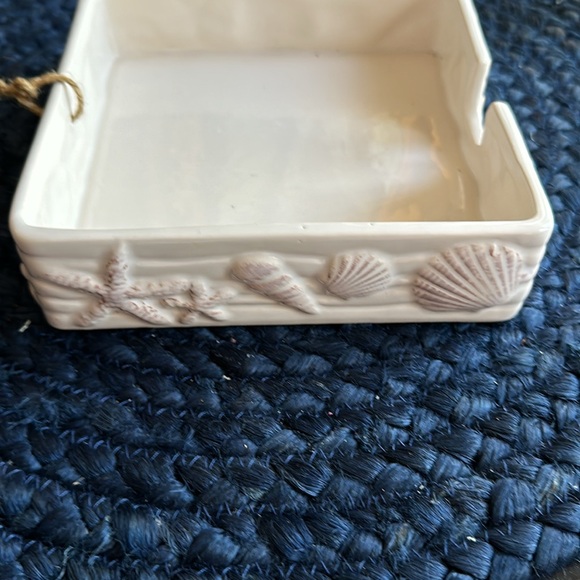 Sea shells Napkin Holder - Picture 5 of 9